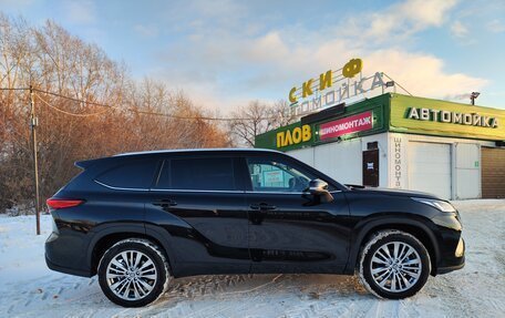 Toyota Highlander, 2024 год, 6 350 000 рублей, 7 фотография