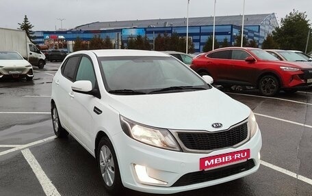 KIA Rio III рестайлинг, 2013 год, 840 000 рублей, 3 фотография