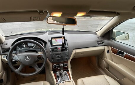 Mercedes-Benz C-Класс, 2010 год, 1 250 000 рублей, 4 фотография