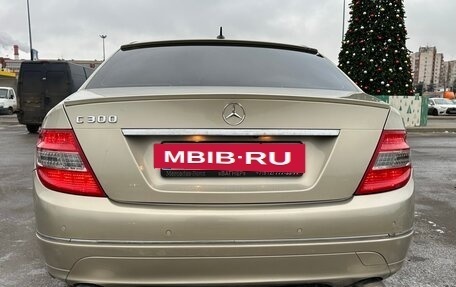 Mercedes-Benz C-Класс, 2010 год, 1 250 000 рублей, 7 фотография