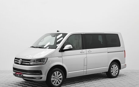 Volkswagen Multivan T6 рестайлинг, 2019 год, 4 550 000 рублей, 1 фотография