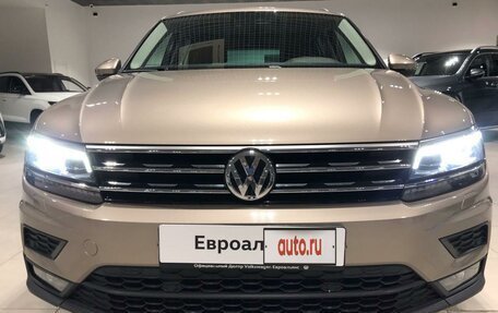 Volkswagen Tiguan II, 2018 год, 2 555 000 рублей, 9 фотография