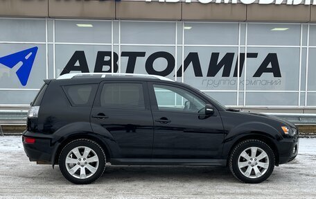 Mitsubishi Outlander III рестайлинг 3, 2010 год, 1 023 000 рублей, 3 фотография