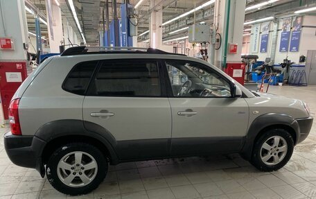 Hyundai Tucson III, 2006 год, 847 000 рублей, 7 фотография