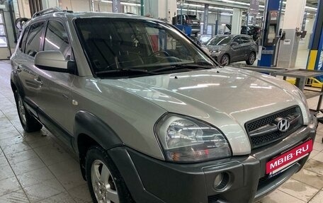 Hyundai Tucson III, 2006 год, 847 000 рублей, 8 фотография