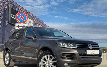 Volkswagen Touareg III, 2011 год, 2 297 000 рублей, 1 фотография