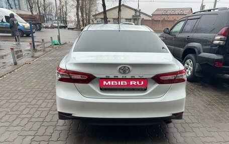 Toyota Camry, 2020 год, 3 099 000 рублей, 6 фотография