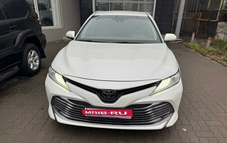 Toyota Camry, 2020 год, 3 099 000 рублей, 2 фотография