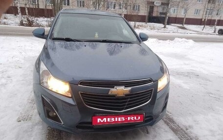 Chevrolet Cruze II, 2013 год, 875 000 рублей, 3 фотография