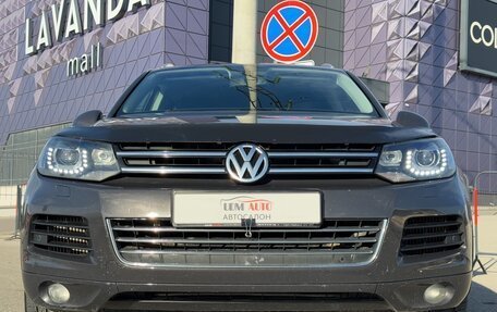 Volkswagen Touareg III, 2011 год, 2 297 000 рублей, 4 фотография