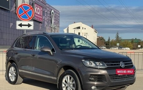 Volkswagen Touareg III, 2011 год, 2 297 000 рублей, 8 фотография