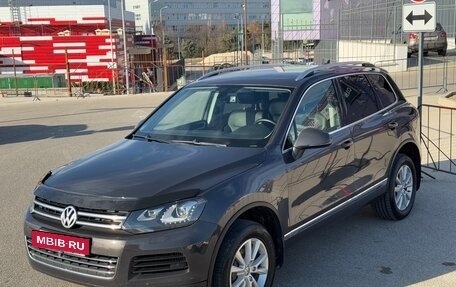 Volkswagen Touareg III, 2011 год, 2 297 000 рублей, 11 фотография