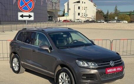 Volkswagen Touareg III, 2011 год, 2 297 000 рублей, 9 фотография