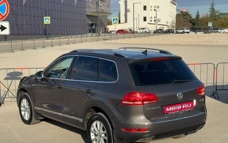 Volkswagen Touareg III, 2011 год, 2 297 000 рублей, 18 фотография