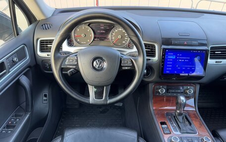 Volkswagen Touareg III, 2011 год, 2 297 000 рублей, 34 фотография