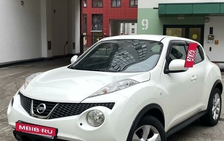 Nissan Juke II, 2012 год, 990 000 рублей, 3 фотография