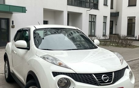 Nissan Juke II, 2012 год, 990 000 рублей, 2 фотография