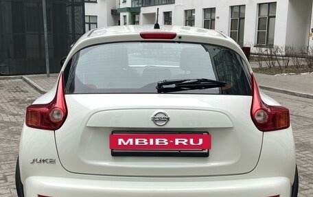 Nissan Juke II, 2012 год, 990 000 рублей, 8 фотография