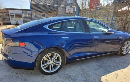 Tesla Model S I, 2015 год, 2 250 000 рублей, 3 фотография