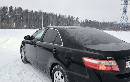 Toyota Camry, 2010 год, 1 230 000 рублей, 2 фотография