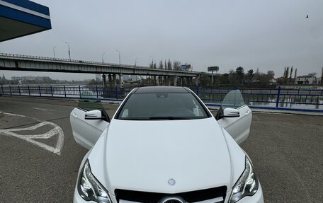 Mercedes-Benz E-Класс, 2014 год, 2 380 000 рублей, 1 фотография