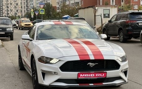 Ford Mustang VI рестайлинг, 2021 год, 3 050 000 рублей, 1 фотография