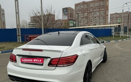 Mercedes-Benz E-Класс, 2014 год, 2 380 000 рублей, 14 фотография