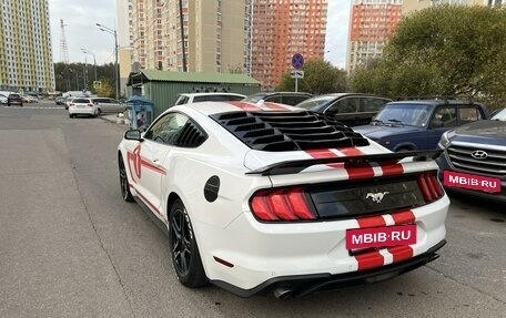 Ford Mustang VI рестайлинг, 2021 год, 3 050 000 рублей, 8 фотография