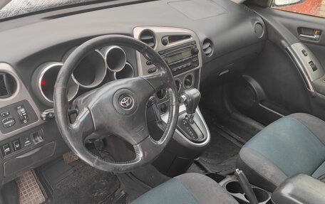 Toyota Matrix, 2005 год, 525 000 рублей, 7 фотография