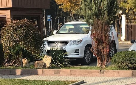 Lexus LX III, 2010 год, 4 000 000 рублей, 10 фотография