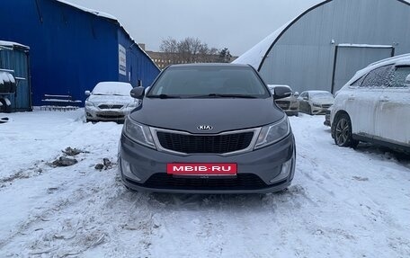 KIA Rio III рестайлинг, 2013 год, 1 000 000 рублей, 2 фотография