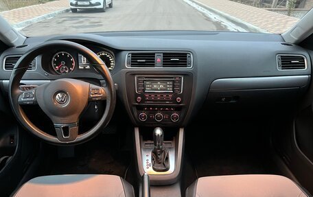 Volkswagen Jetta VI, 2014 год, 1 300 000 рублей, 11 фотография