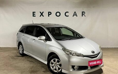 Toyota Wish II, 2013 год, 1 600 000 рублей, 7 фотография