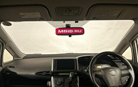 Toyota Wish II, 2013 год, 1 600 000 рублей, 14 фотография