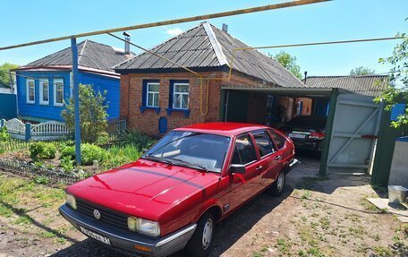 Volkswagen Passat B2, 1985 год, 219 000 рублей, 3 фотография