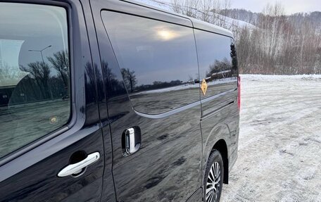 Toyota HiAce H300, 2020 год, 7 500 000 рублей, 21 фотография