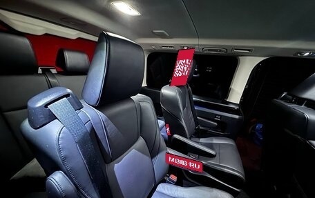 Toyota HiAce H300, 2020 год, 7 500 000 рублей, 14 фотография