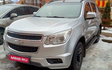 Chevrolet TrailBlazer II, 2014 год, 2 500 000 рублей, 3 фотография