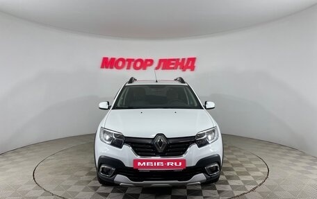 Renault Sandero II рестайлинг, 2019 год, 1 389 000 рублей, 2 фотография