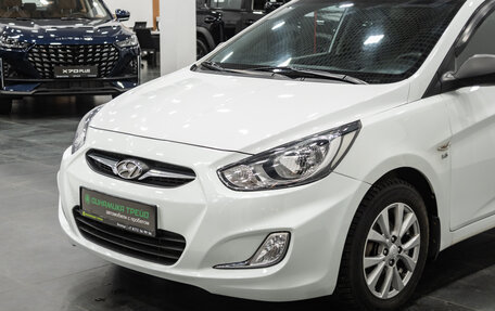 Hyundai Solaris II рестайлинг, 2013 год, 950 000 рублей, 3 фотография