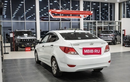 Hyundai Solaris II рестайлинг, 2013 год, 950 000 рублей, 8 фотография