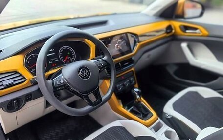 Volkswagen T-Cross I, 2021 год, 1 500 000 рублей, 7 фотография