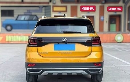 Volkswagen T-Cross I, 2021 год, 1 500 000 рублей, 5 фотография