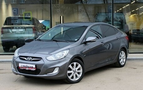 Hyundai Solaris II рестайлинг, 2012 год, 1 034 000 рублей, 1 фотография