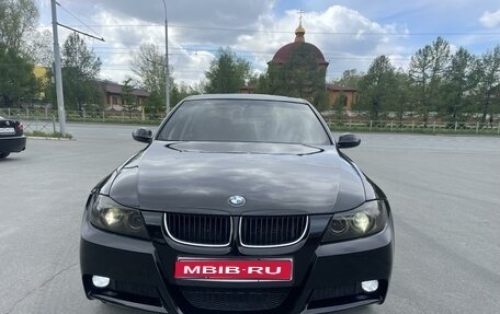 BMW 3 серия, 2007 год, 810 000 рублей, 1 фотография