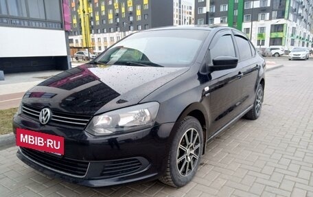 Volkswagen Polo VI (EU Market), 2013 год, 860 000 рублей, 3 фотография