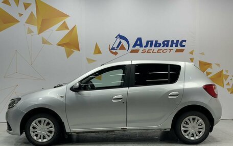 Renault Sandero II рестайлинг, 2014 год, 700 000 рублей, 6 фотография