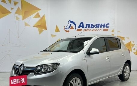 Renault Sandero II рестайлинг, 2014 год, 700 000 рублей, 7 фотография