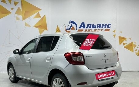 Renault Sandero II рестайлинг, 2014 год, 700 000 рублей, 5 фотография