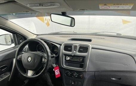 Renault Sandero II рестайлинг, 2014 год, 700 000 рублей, 12 фотография